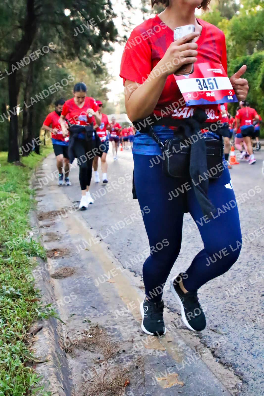 Foto de la CARRERA BIMBO GLOBAL RACE GUADALAJARA en Centro Comercial Andares, Blvd. Puerta de Hierro 4965, Zapopan a las 06:56 · dorsal 3451
