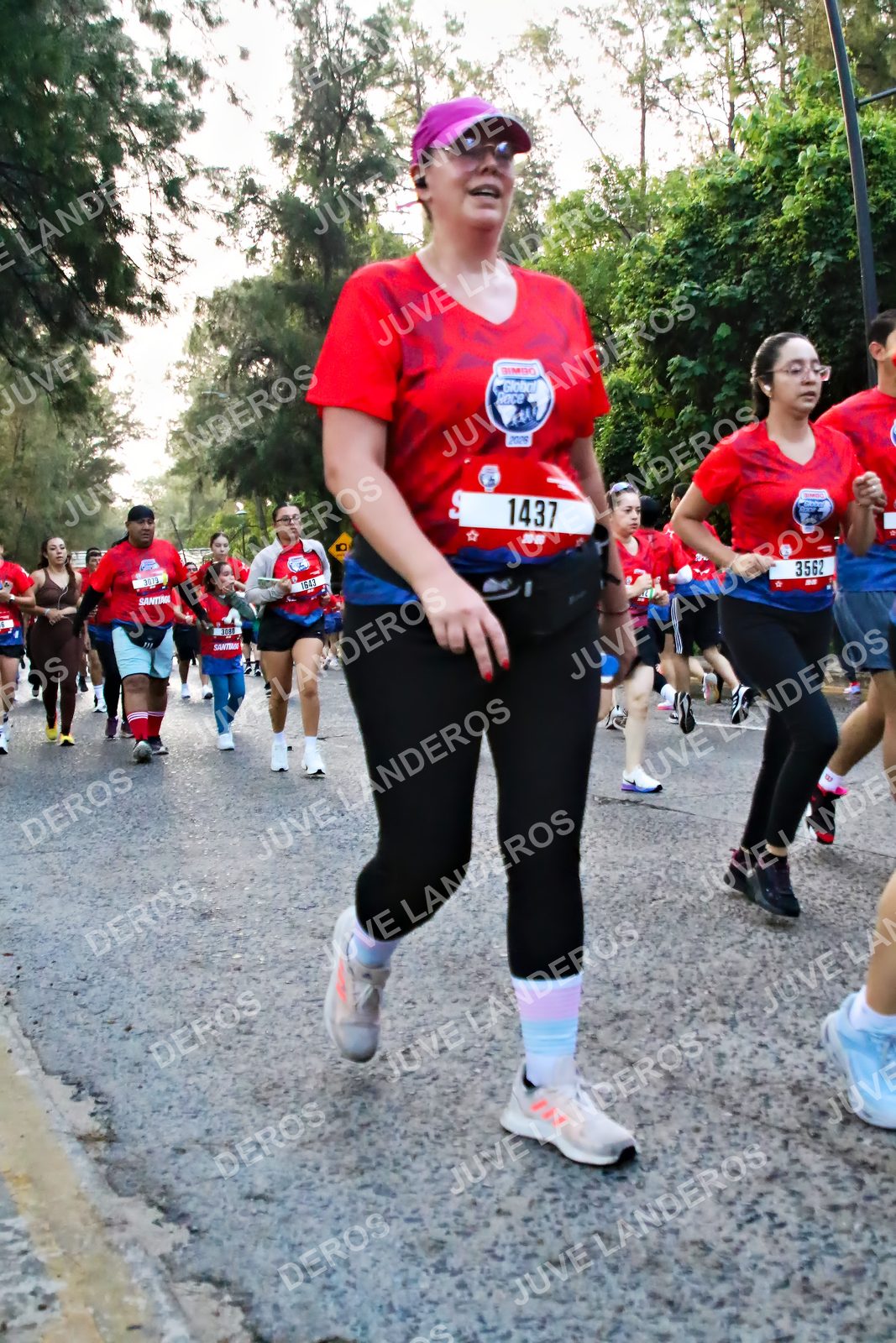 Foto de la CARRERA BIMBO GLOBAL RACE GUADALAJARA en Centro Comercial Andares, Blvd. Puerta de Hierro 4965, Zapopan a las 07:02 · dorsal 1437, 3562, 1643, 2025