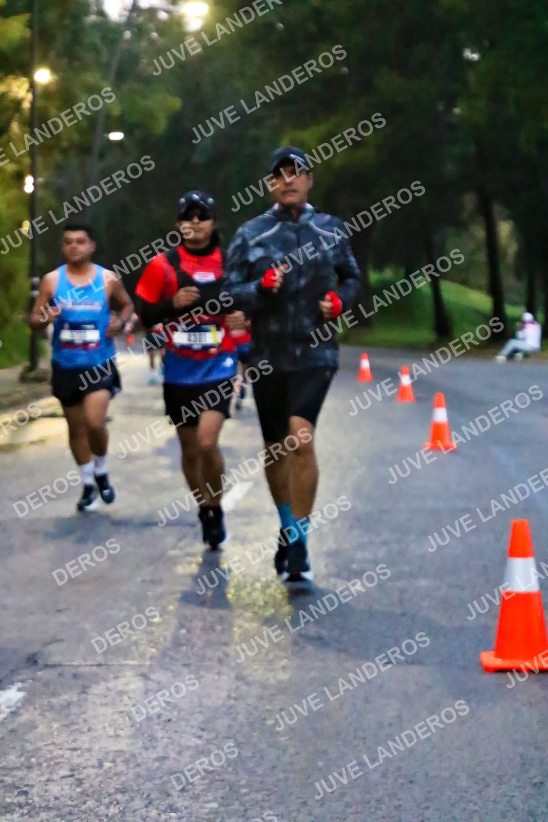 Foto de la CARRERA BIMBO GLOBAL RACE GUADALAJARA en Centro Comercial Andares, Blvd. Puerta de Hierro 4965, Zapopan a las 06:37