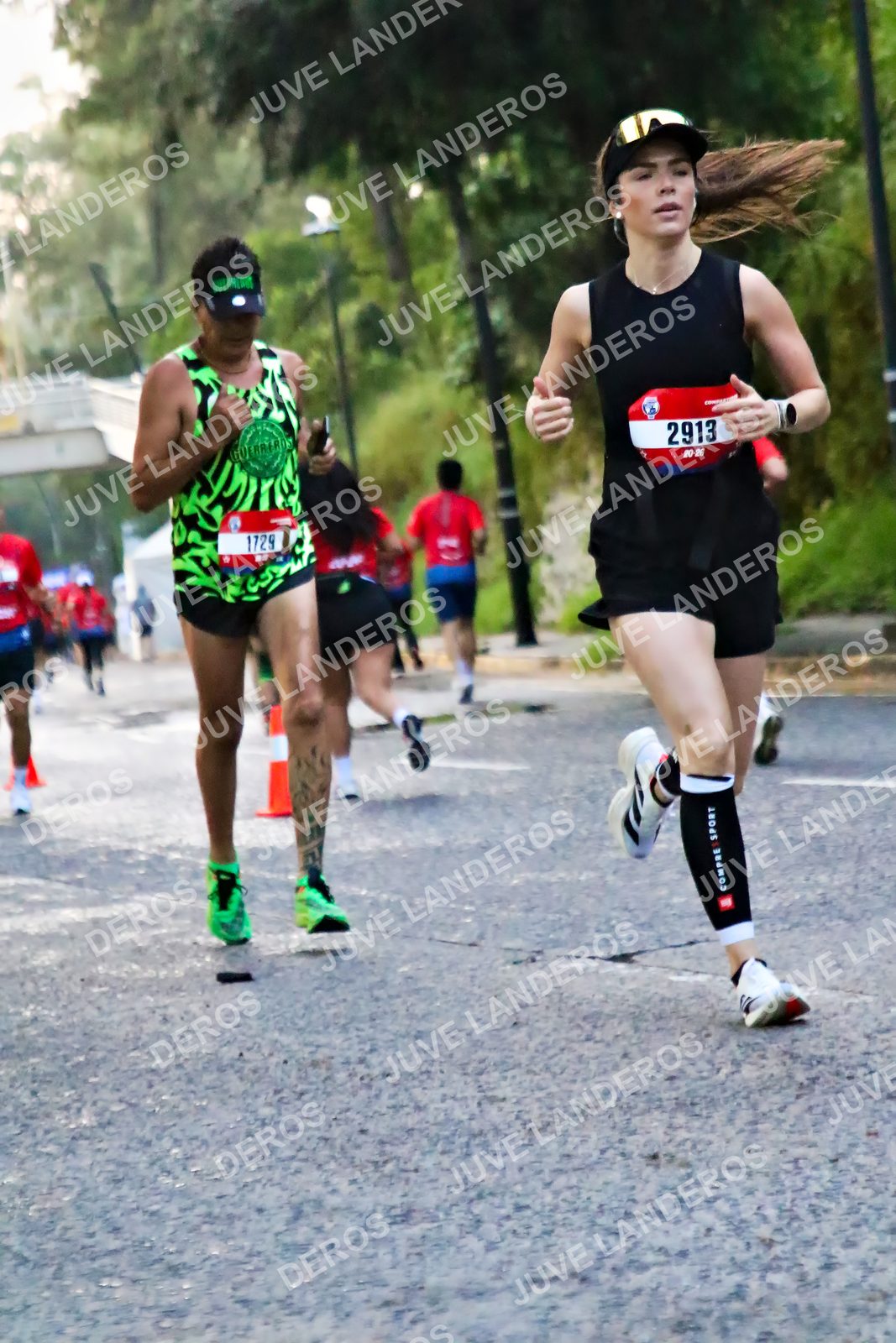 Foto de la CARRERA BIMBO GLOBAL RACE GUADALAJARA en Centro Comercial Andares, Blvd. Puerta de Hierro 4965, Zapopan a las 04:56 · dorsal 2913, 1729