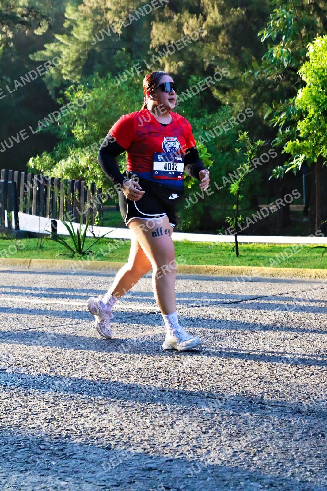 Foto de la CARRERA BIMBO GLOBAL RACE GUADALAJARA en Centro Comercial Andares, Blvd. Puerta de Hierro 4965, Zapopan a las 07:29 · dorsal 4033