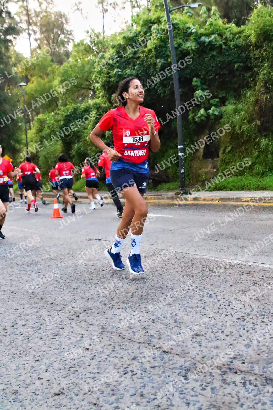 Foto de la CARRERA BIMBO GLOBAL RACE GUADALAJARA en Centro Comercial Andares, Blvd. Puerta de Hierro 4965, Zapopan a las 04:59 · dorsal 1536