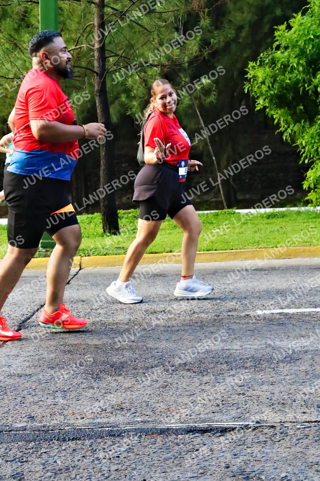 Foto de la CARRERA BIMBO GLOBAL RACE GUADALAJARA en Centro Comercial Andares, Blvd. Puerta de Hierro 4965, Zapopan a las 07:43