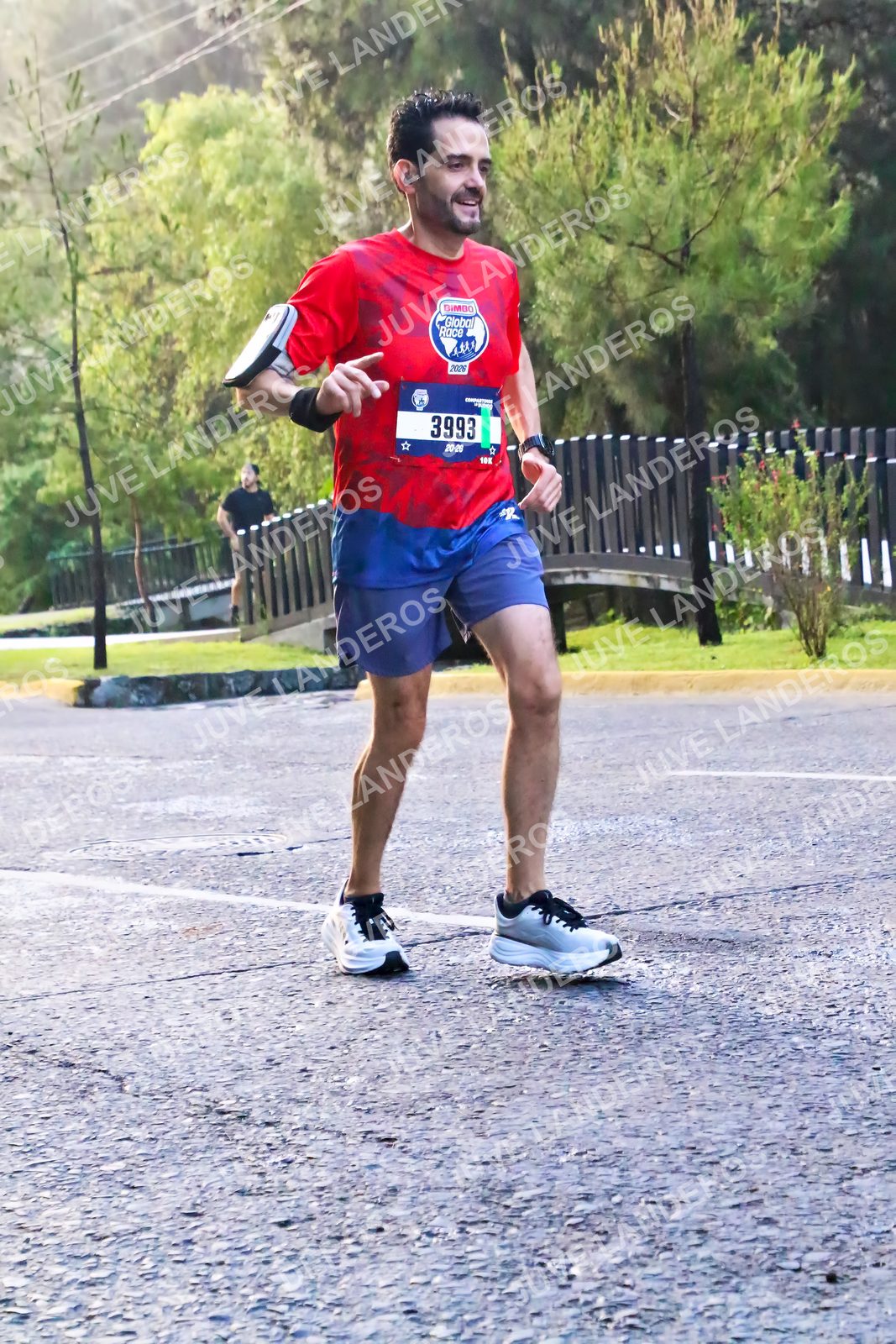 Foto de la CARRERA BIMBO GLOBAL RACE GUADALAJARA en Centro Comercial Andares, Blvd. Puerta de Hierro 4965, Zapopan a las 07:38 · dorsal 3993
