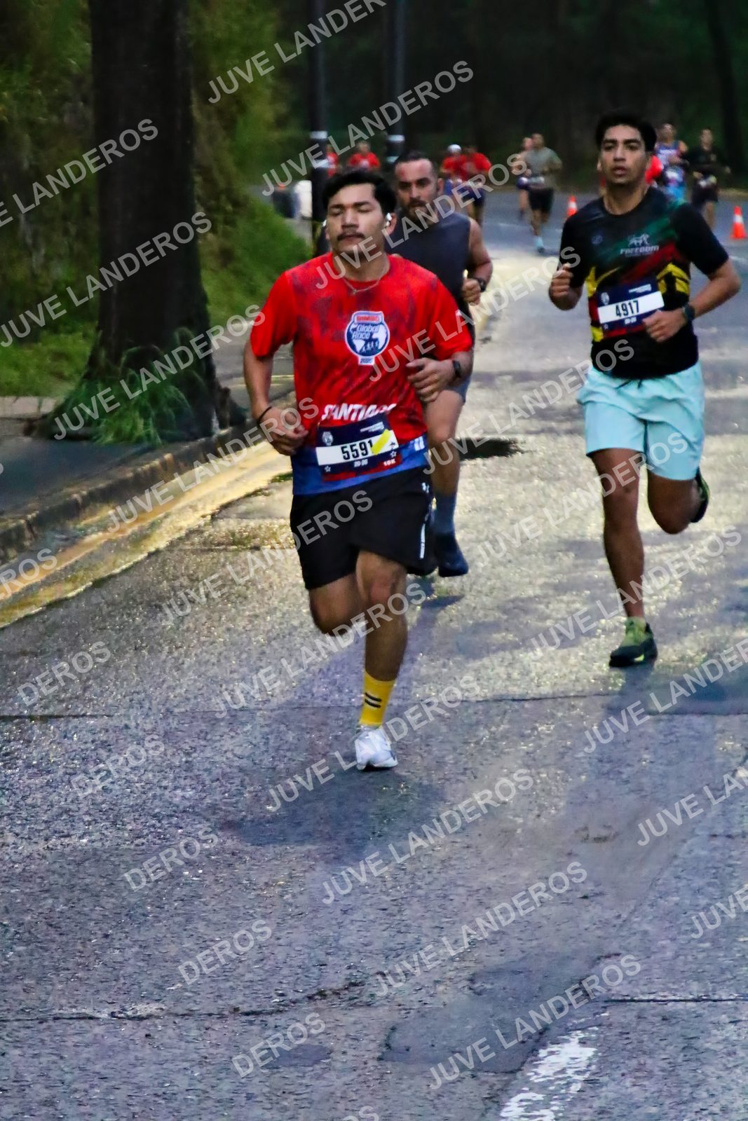 Foto de la CARRERA BIMBO GLOBAL RACE GUADALAJARA en Centro Comercial Andares, Blvd. Puerta de Hierro 4965, Zapopan a las 06:36 · dorsal 4917, 5591