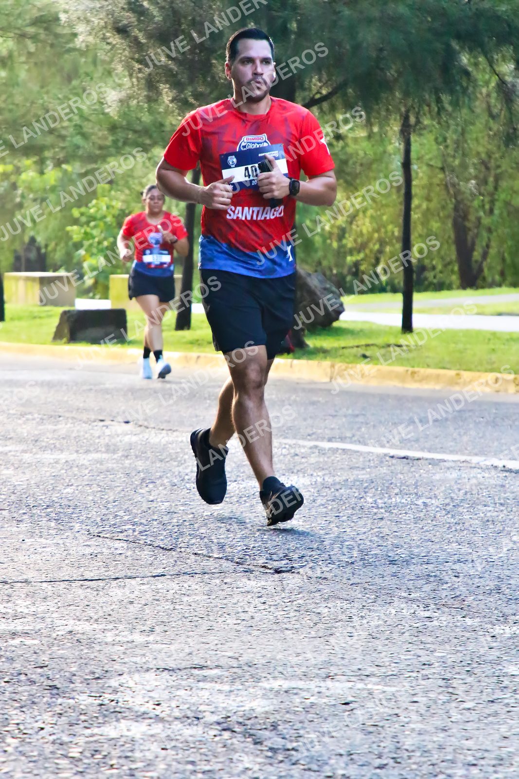 Foto de la CARRERA BIMBO GLOBAL RACE GUADALAJARA en Centro Comercial Andares, Blvd. Puerta de Hierro 4965, Zapopan a las 07:38 · dorsal 40, 20