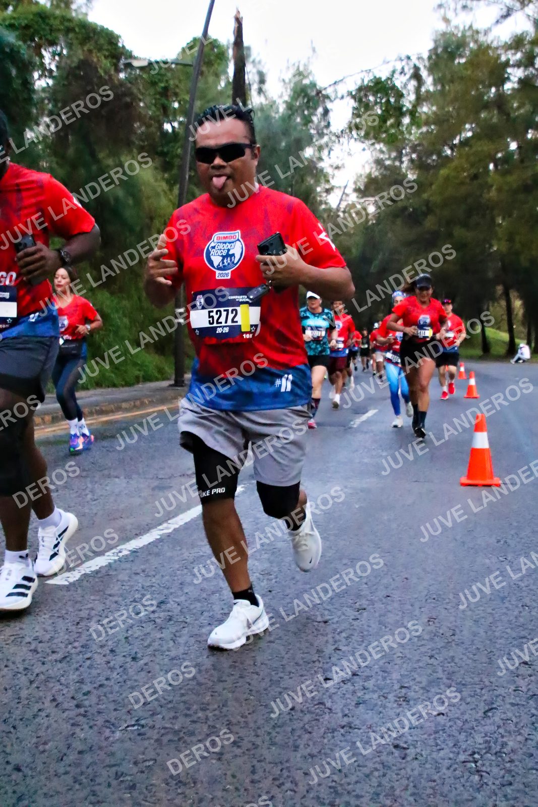Foto de la CARRERA BIMBO GLOBAL RACE GUADALAJARA en Centro Comercial Andares, Blvd. Puerta de Hierro 4965, Zapopan a las 06:39 · dorsal 5272