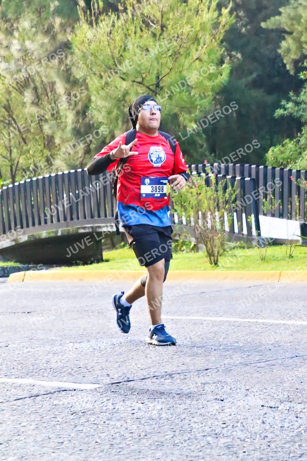 Foto de la CARRERA BIMBO GLOBAL RACE GUADALAJARA en Centro Comercial Andares, Blvd. Puerta de Hierro 4965, Zapopan a las 07:36 · dorsal 3898