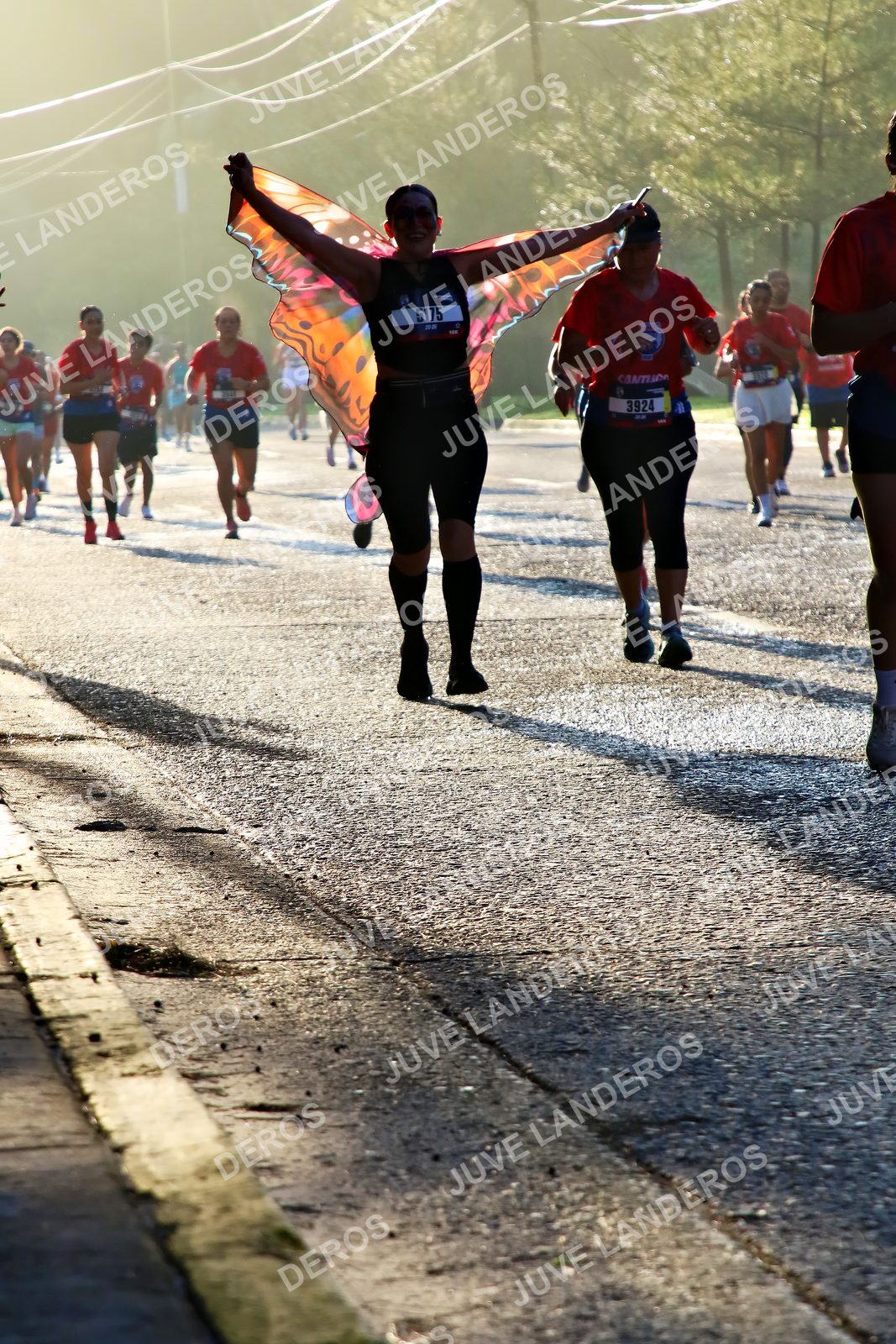 Foto de la CARRERA BIMBO GLOBAL RACE GUADALAJARA en Centro Comercial Andares, Blvd. Puerta de Hierro 4965, Zapopan a las 07:26 · dorsal 3924, 5175