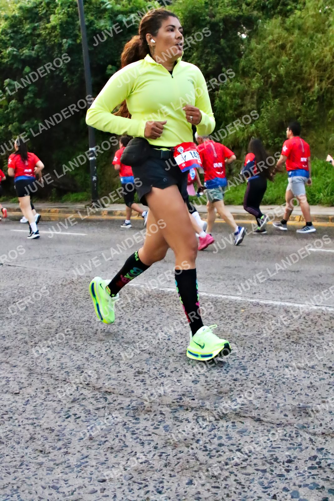 Foto de la CARRERA BIMBO GLOBAL RACE GUADALAJARA en Centro Comercial Andares, Blvd. Puerta de Hierro 4965, Zapopan a las 06:55