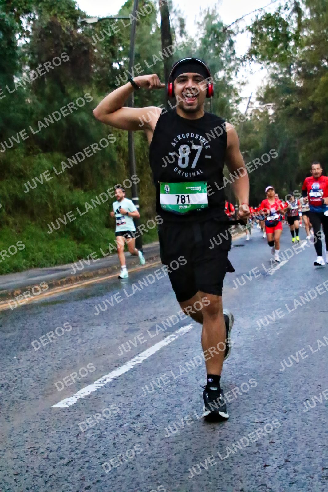 Foto de la CARRERA BIMBO GLOBAL RACE GUADALAJARA en Centro Comercial Andares, Blvd. Puerta de Hierro 4965, Zapopan a las 06:39 · dorsal 87, 781