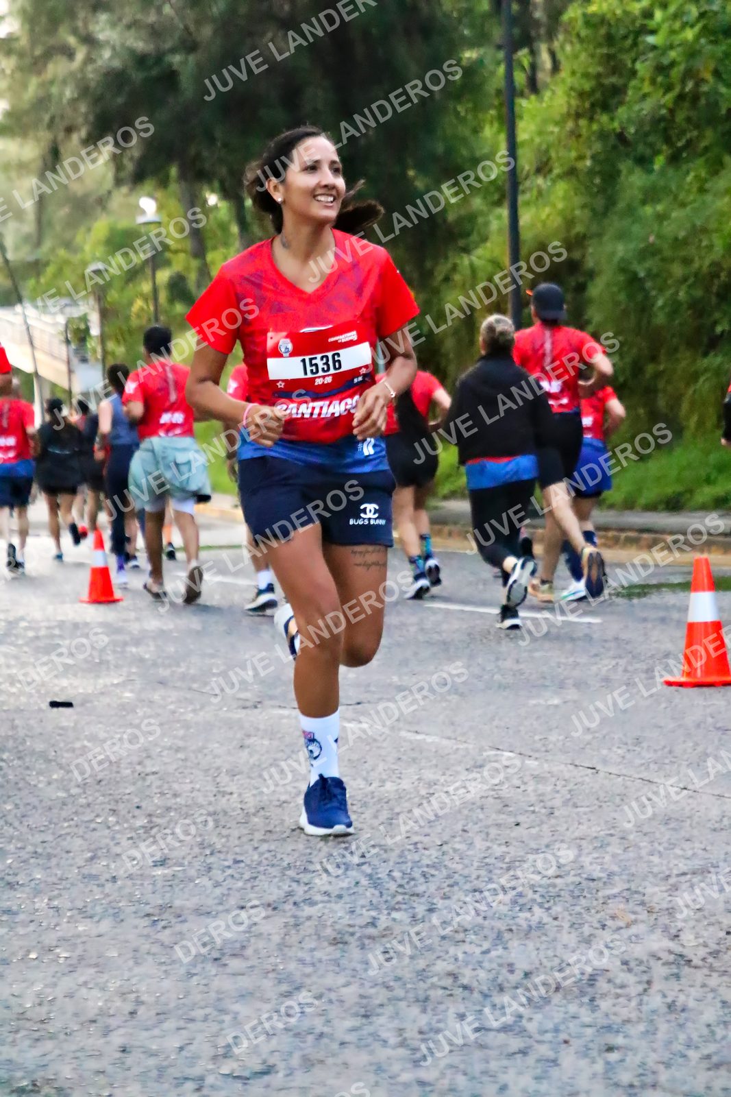 Foto de la CARRERA BIMBO GLOBAL RACE GUADALAJARA en Centro Comercial Andares, Blvd. Puerta de Hierro 4965, Zapopan a las 04:59 · dorsal 1536