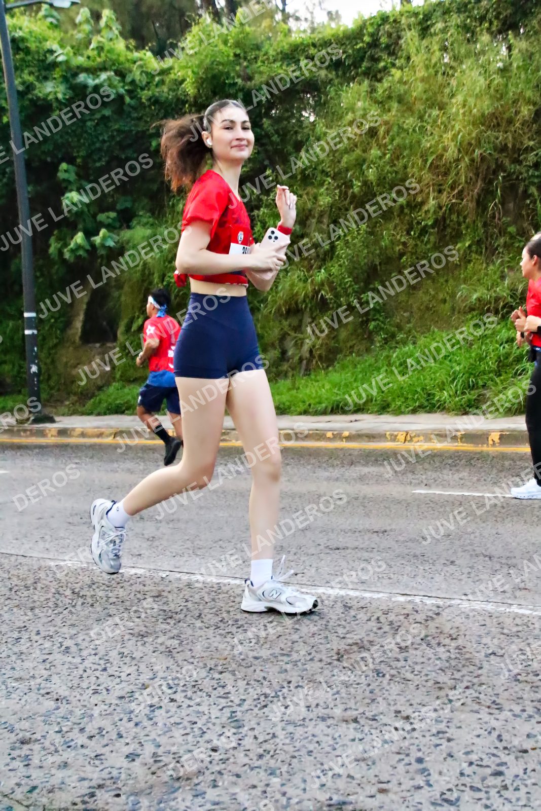 Foto de la CARRERA BIMBO GLOBAL RACE GUADALAJARA en Centro Comercial Andares, Blvd. Puerta de Hierro 4965, Zapopan a las 05:00