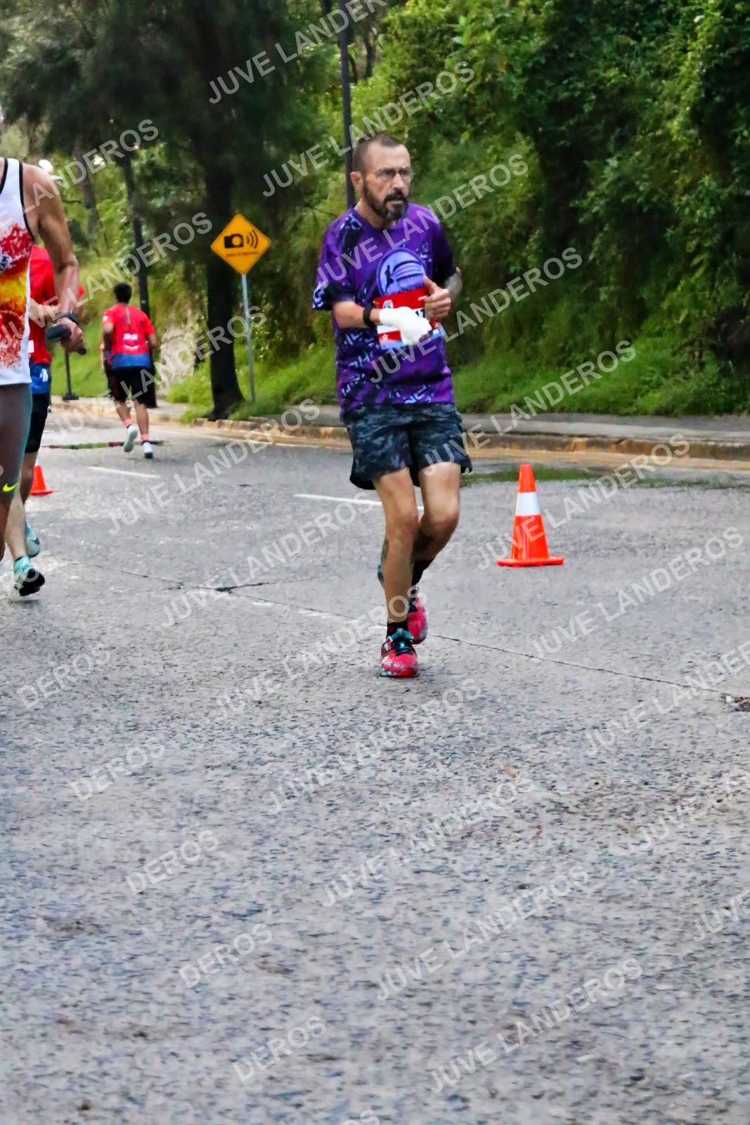 Foto de la CARRERA BIMBO GLOBAL RACE GUADALAJARA en Centro Comercial Andares, Blvd. Puerta de Hierro 4965, Zapopan a las 04:57