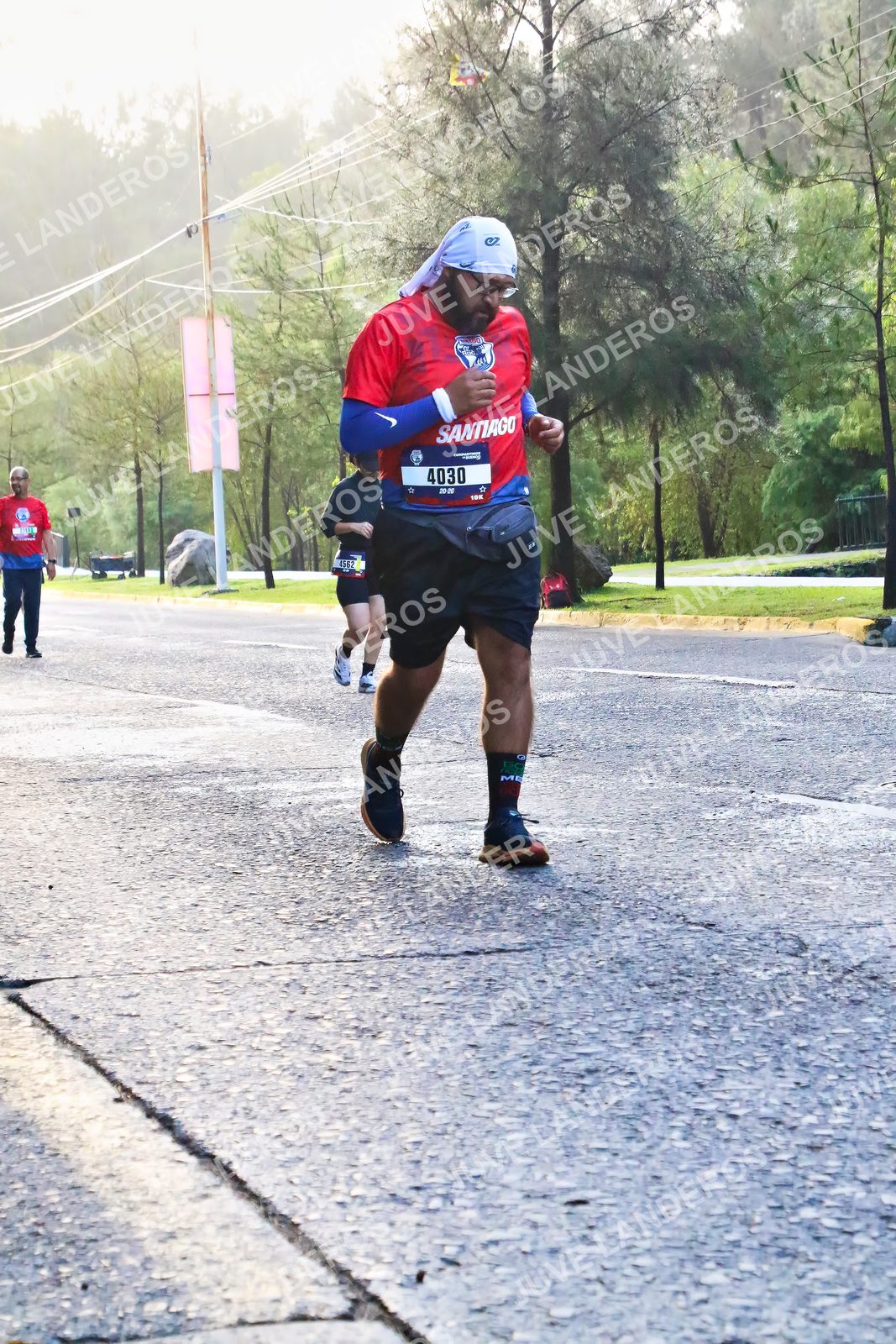 Foto de la CARRERA BIMBO GLOBAL RACE GUADALAJARA en Centro Comercial Andares, Blvd. Puerta de Hierro 4965, Zapopan a las 07:35 · dorsal 4030