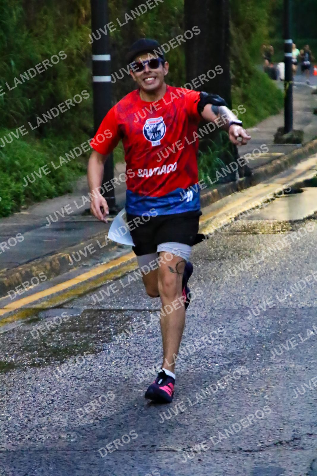 Foto de la CARRERA BIMBO GLOBAL RACE GUADALAJARA en Centro Comercial Andares, Blvd. Puerta de Hierro 4965, Zapopan a las 06:36