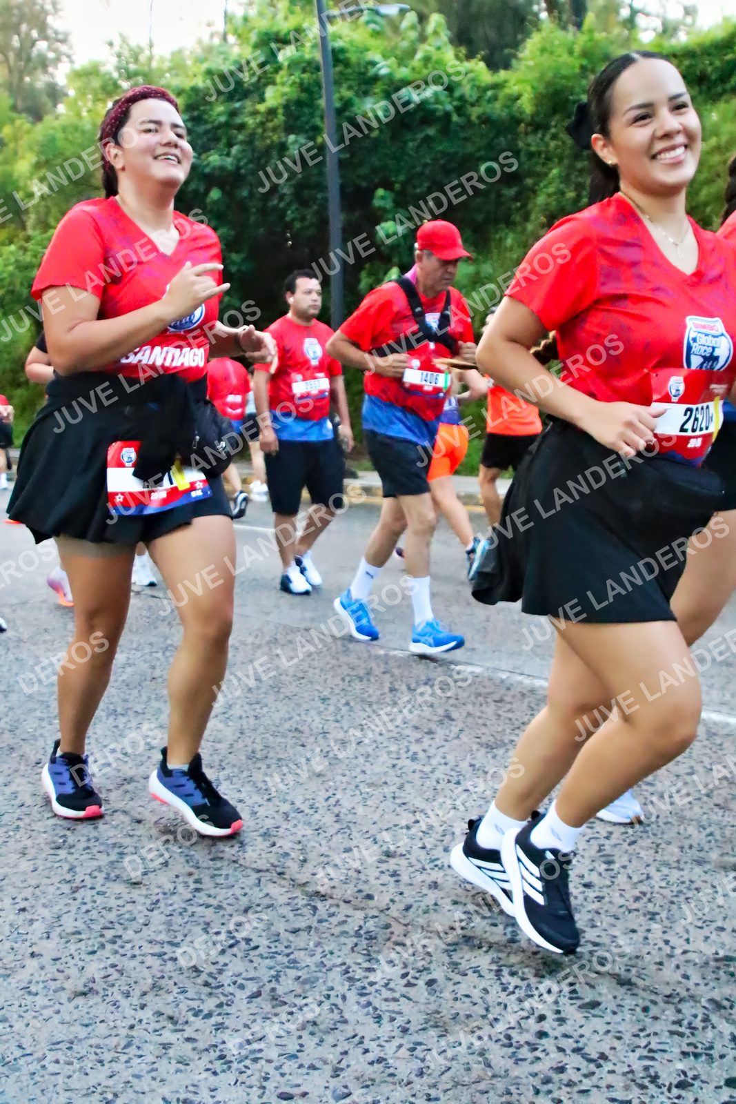 Foto de la CARRERA BIMBO GLOBAL RACE GUADALAJARA en Centro Comercial Andares, Blvd. Puerta de Hierro 4965, Zapopan a las 07:00 · dorsal 1406