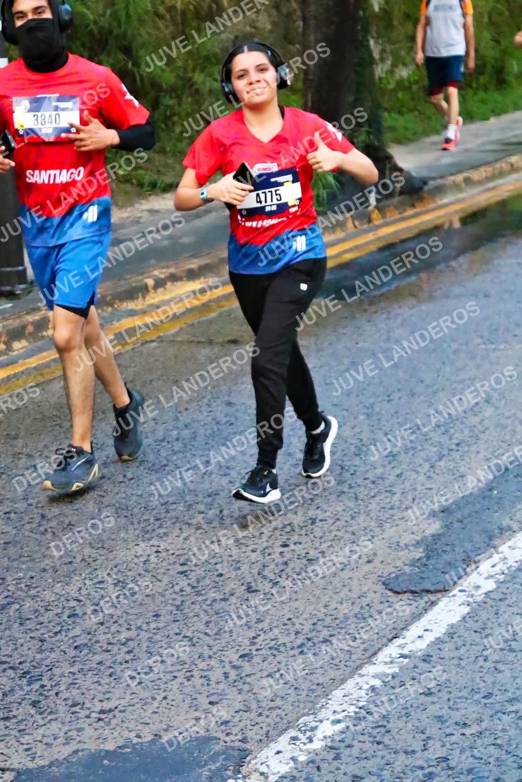 Foto de la CARRERA BIMBO GLOBAL RACE GUADALAJARA en Centro Comercial Andares, Blvd. Puerta de Hierro 4965, Zapopan a las 04:52 · dorsal 4775, 3840