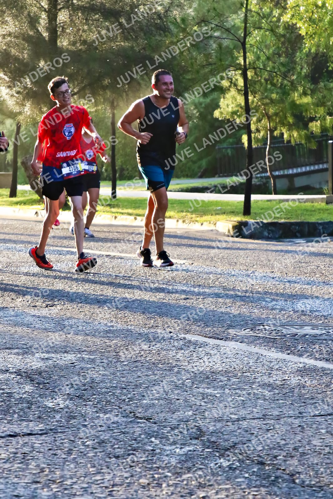 Foto de la CARRERA BIMBO GLOBAL RACE GUADALAJARA en Centro Comercial Andares, Blvd. Puerta de Hierro 4965, Zapopan a las 07:23 · dorsal 4706, 5211