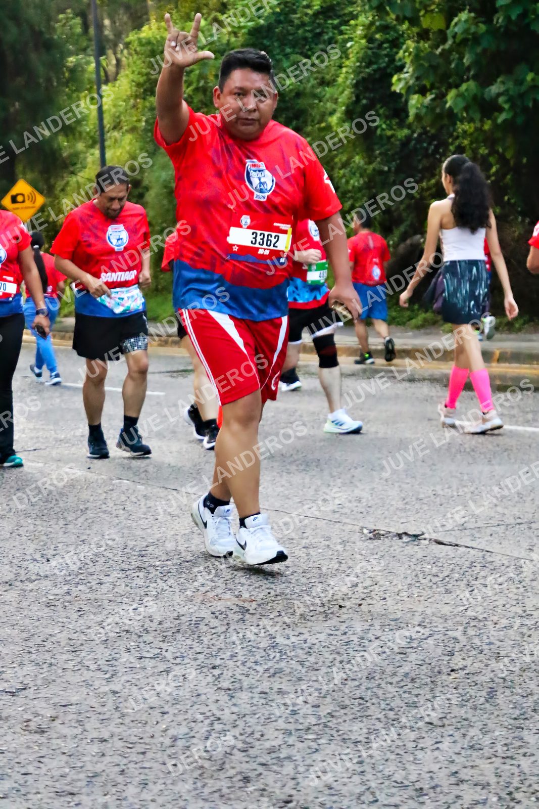 Foto de la CARRERA BIMBO GLOBAL RACE GUADALAJARA en Centro Comercial Andares, Blvd. Puerta de Hierro 4965, Zapopan a las 07:04 · dorsal 3362, 48