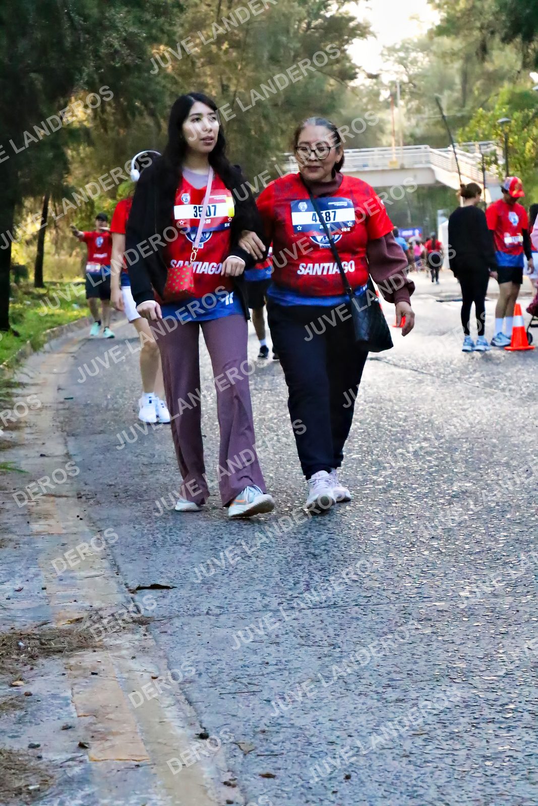 Foto de la CARRERA BIMBO GLOBAL RACE GUADALAJARA en Centro Comercial Andares, Blvd. Puerta de Hierro 4965, Zapopan a las 07:10 · dorsal 35, 87