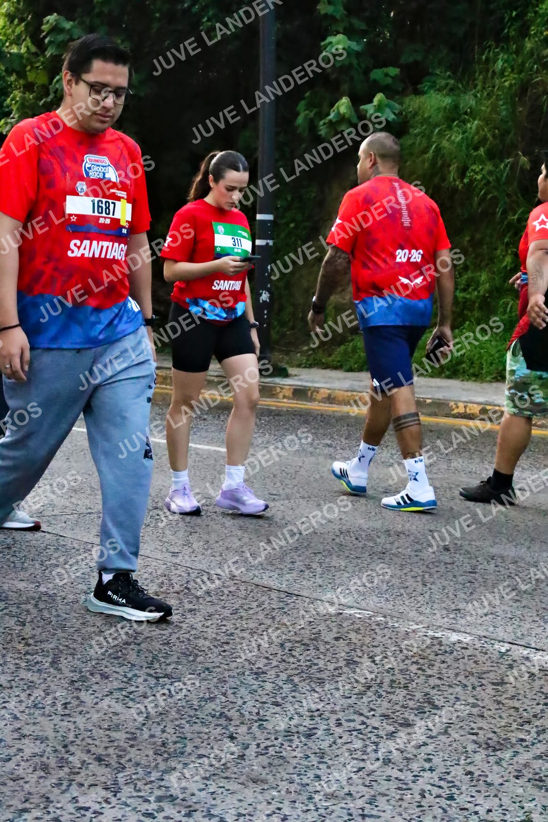 Foto de la CARRERA BIMBO GLOBAL RACE GUADALAJARA en Centro Comercial Andares, Blvd. Puerta de Hierro 4965, Zapopan a las 07:06 · dorsal 1687, 311