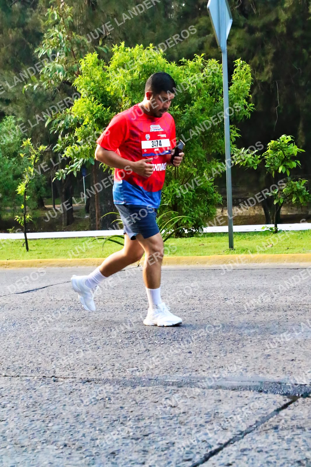 Foto de la CARRERA BIMBO GLOBAL RACE GUADALAJARA en Centro Comercial Andares, Blvd. Puerta de Hierro 4965, Zapopan a las 07:40 · dorsal 3474