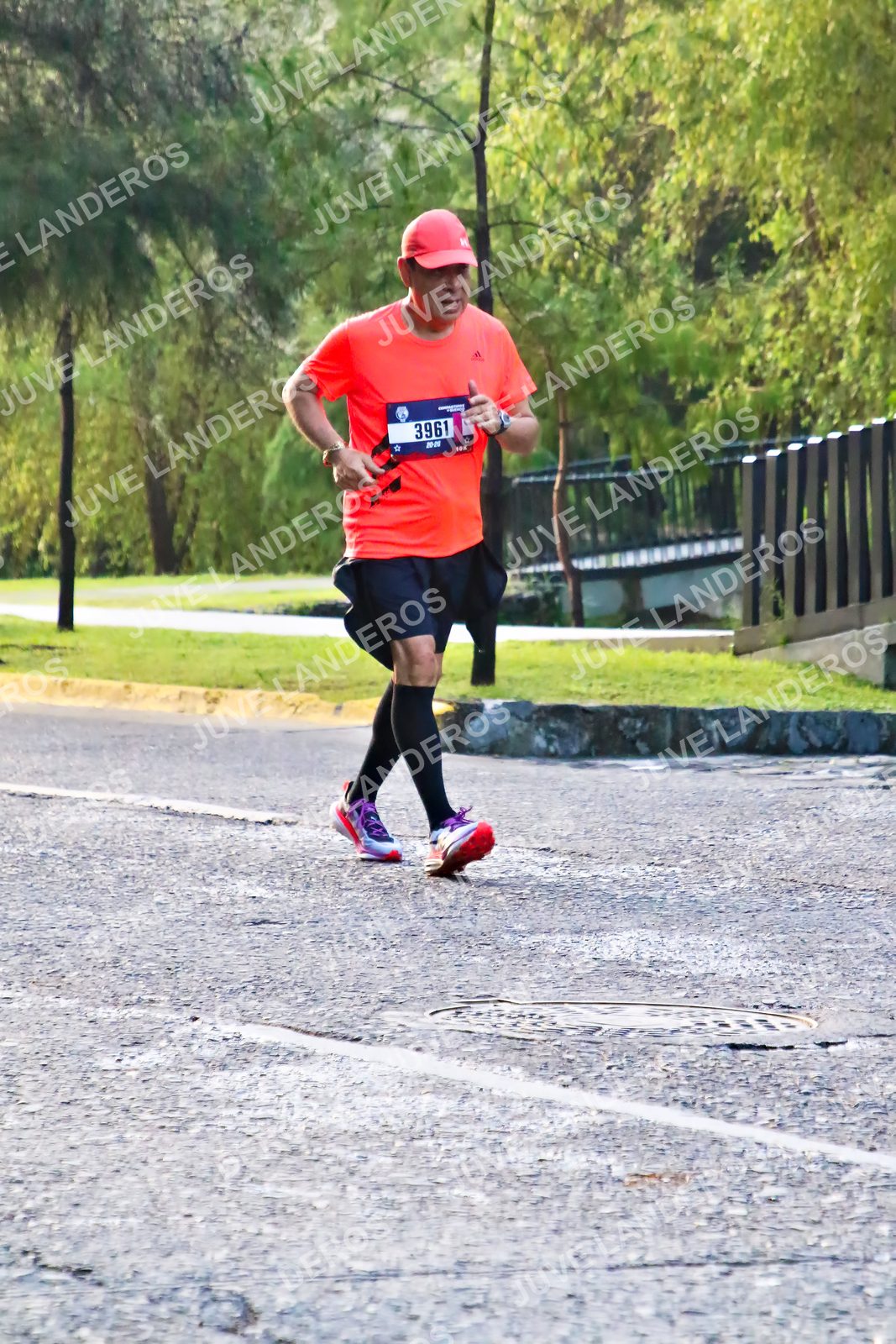 Foto de la CARRERA BIMBO GLOBAL RACE GUADALAJARA en Centro Comercial Andares, Blvd. Puerta de Hierro 4965, Zapopan a las 07:37 · dorsal 3961