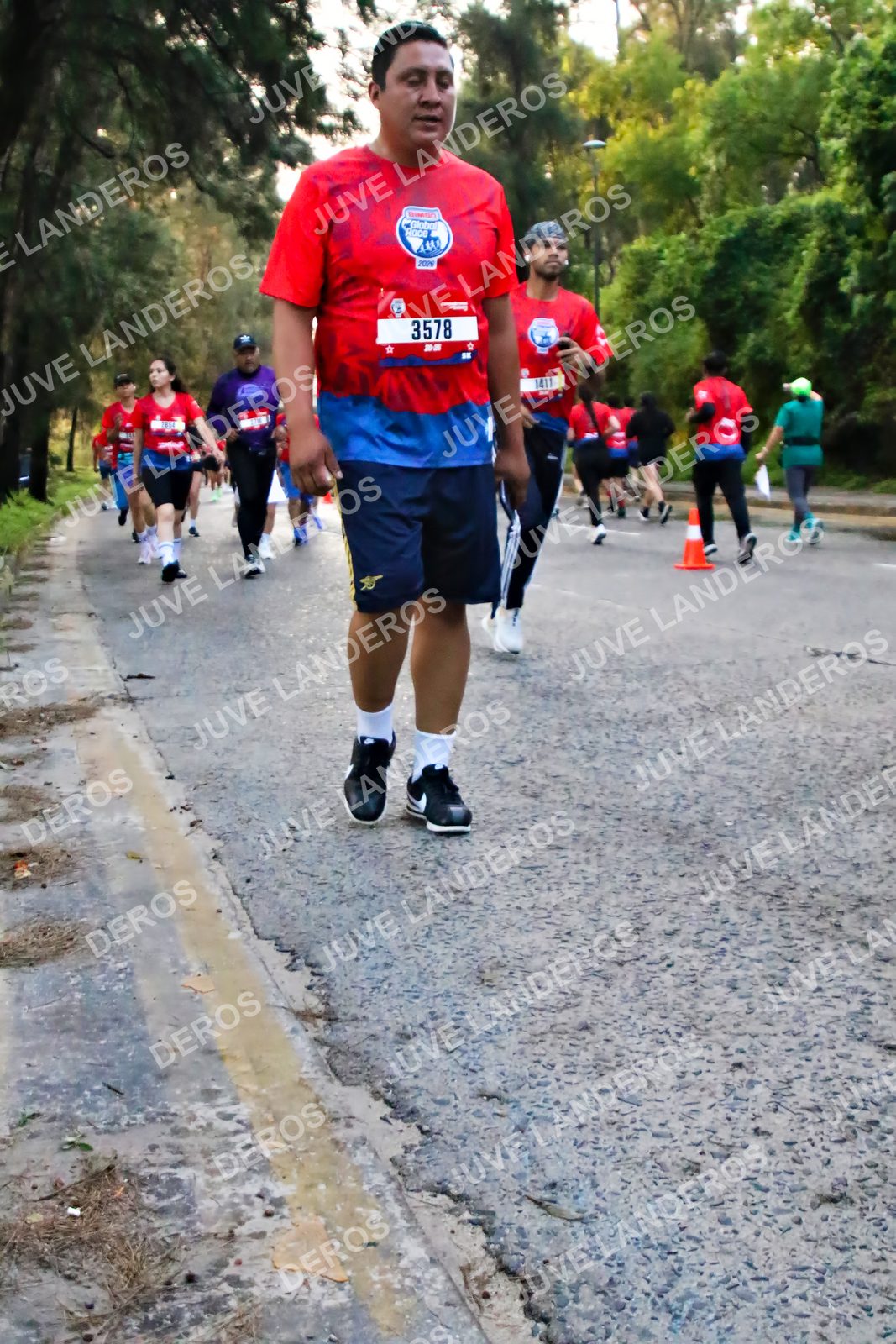 Foto de la CARRERA BIMBO GLOBAL RACE GUADALAJARA en Centro Comercial Andares, Blvd. Puerta de Hierro 4965, Zapopan a las 06:56 · dorsal 3578
