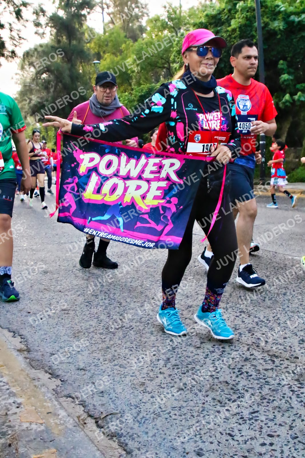 Foto de la CARRERA BIMBO GLOBAL RACE GUADALAJARA en Centro Comercial Andares, Blvd. Puerta de Hierro 4965, Zapopan a las 07:00 · dorsal 4050, 194