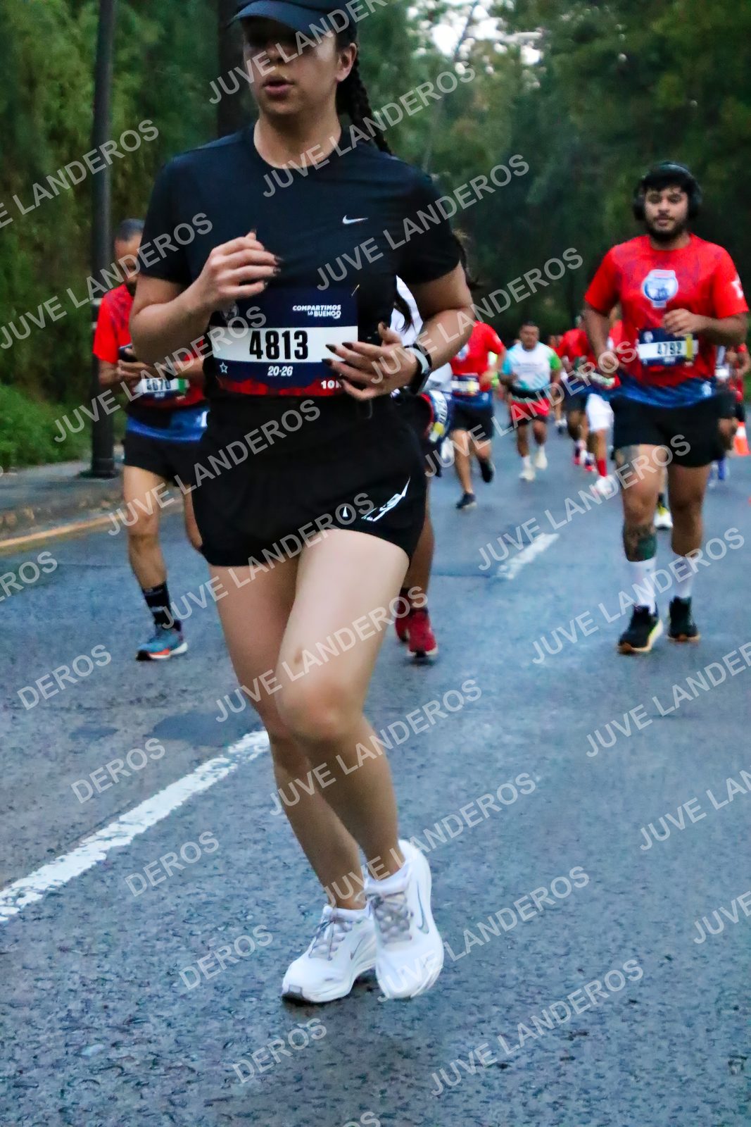 Foto de la CARRERA BIMBO GLOBAL RACE GUADALAJARA en Centro Comercial Andares, Blvd. Puerta de Hierro 4965, Zapopan a las 06:40 · dorsal 4813, 4070, 4792, 10