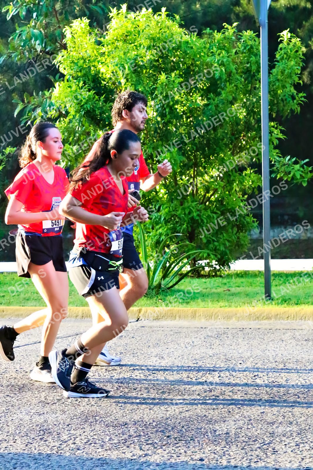 Foto de la CARRERA BIMBO GLOBAL RACE GUADALAJARA en Centro Comercial Andares, Blvd. Puerta de Hierro 4965, Zapopan a las 07:23