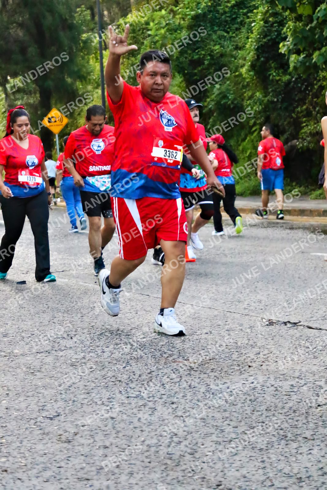 Foto de la CARRERA BIMBO GLOBAL RACE GUADALAJARA en Centro Comercial Andares, Blvd. Puerta de Hierro 4965, Zapopan a las 07:04 · dorsal 3362, 1370
