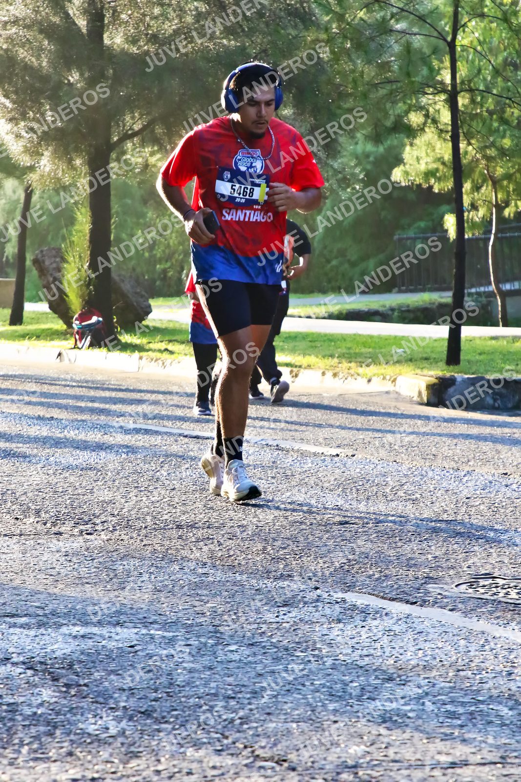 Foto de la CARRERA BIMBO GLOBAL RACE GUADALAJARA en Centro Comercial Andares, Blvd. Puerta de Hierro 4965, Zapopan a las 07:25 · dorsal 5468