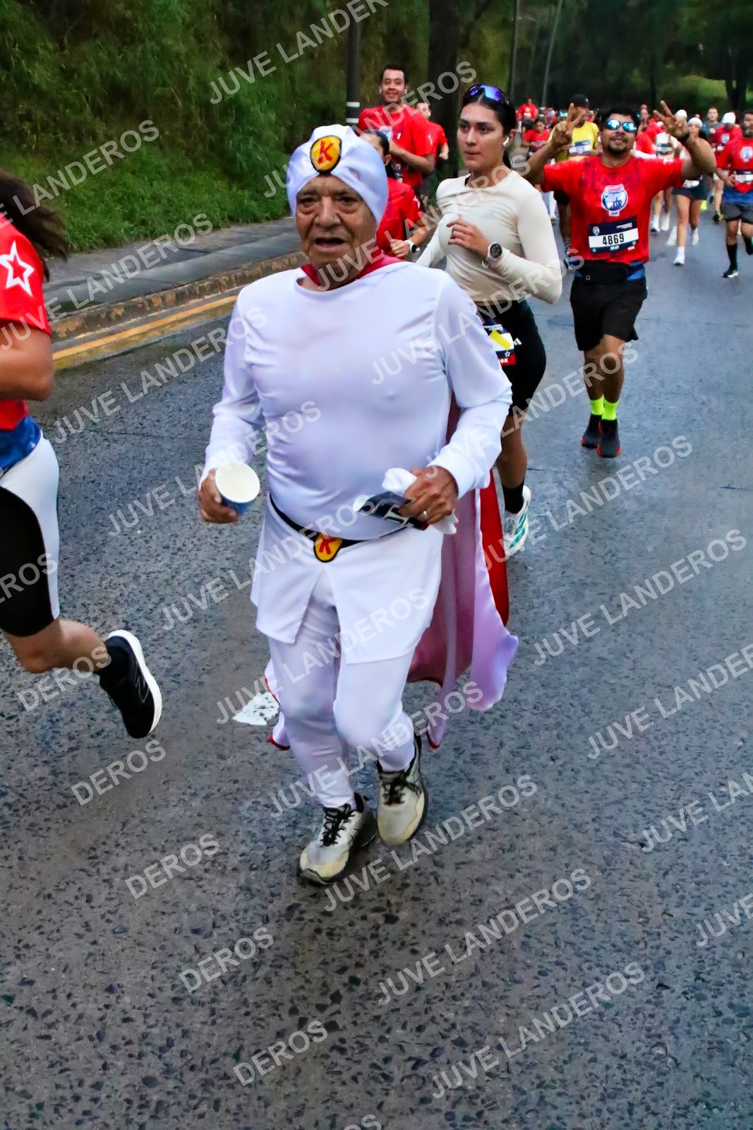 Foto de la CARRERA BIMBO GLOBAL RACE GUADALAJARA en Centro Comercial Andares, Blvd. Puerta de Hierro 4965, Zapopan a las 06:41
