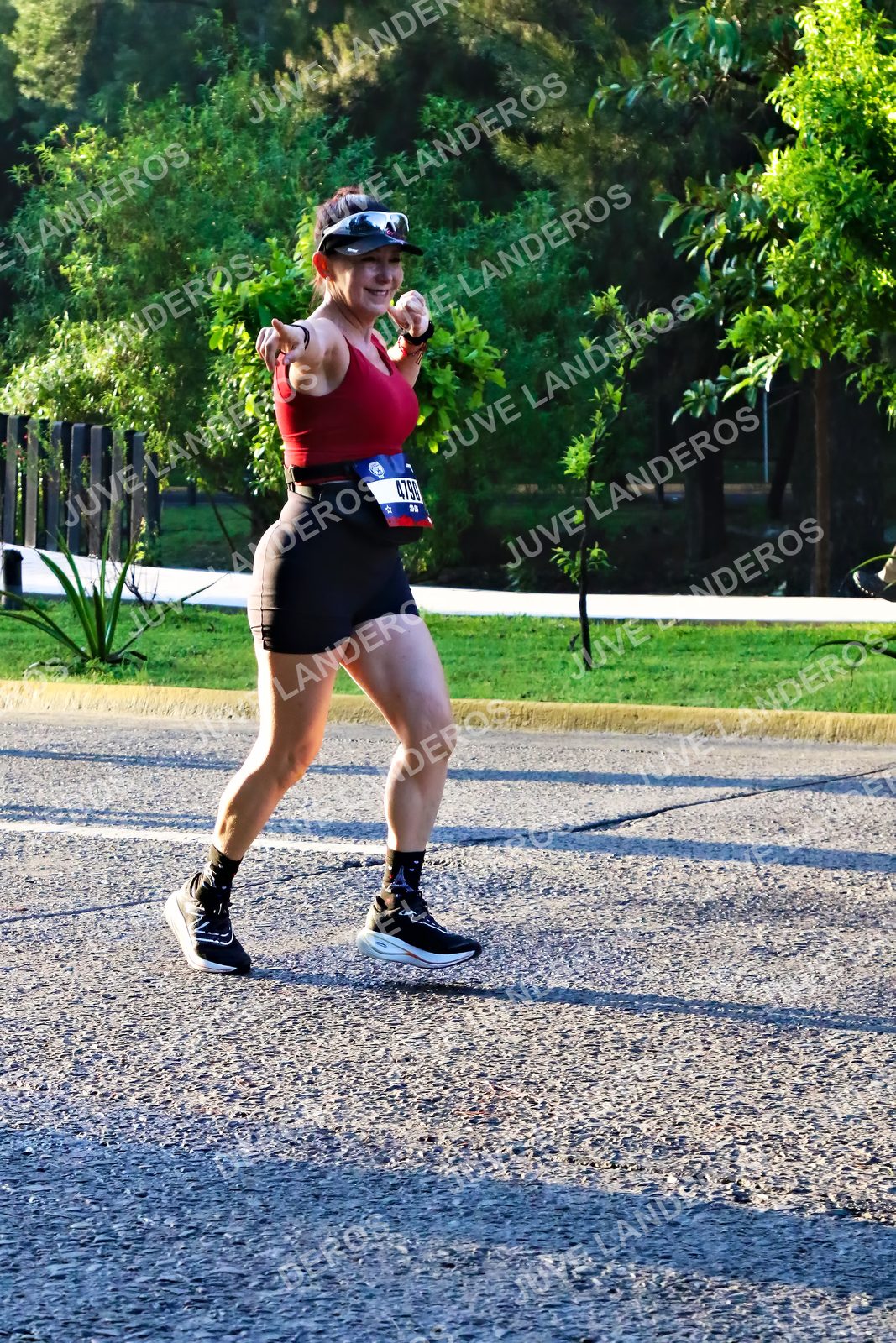 Foto de la CARRERA BIMBO GLOBAL RACE GUADALAJARA en Centro Comercial Andares, Blvd. Puerta de Hierro 4965, Zapopan a las 07:24 · dorsal 4790