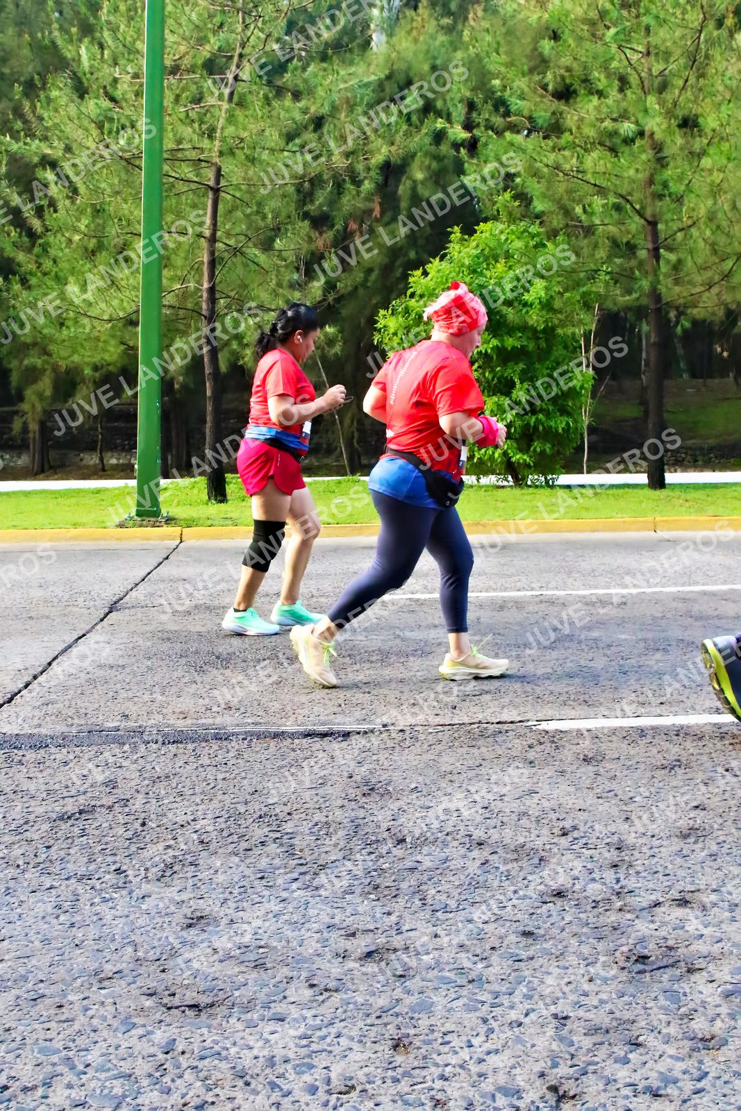 Foto de la CARRERA BIMBO GLOBAL RACE GUADALAJARA en Centro Comercial Andares, Blvd. Puerta de Hierro 4965, Zapopan a las 07:45