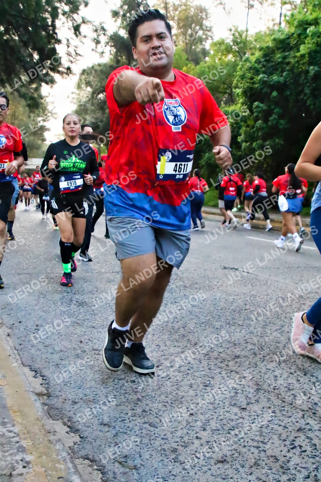Foto de la CARRERA BIMBO GLOBAL RACE GUADALAJARA en Centro Comercial Andares, Blvd. Puerta de Hierro 4965, Zapopan a las 07:00 · dorsal 4611, 4918, 33