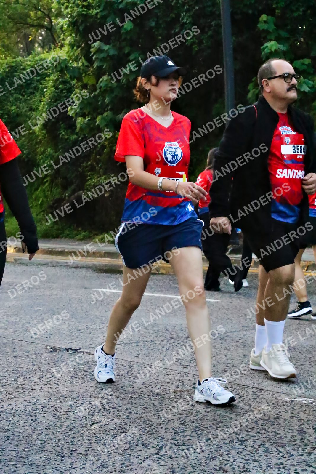 Foto de la CARRERA BIMBO GLOBAL RACE GUADALAJARA en Centro Comercial Andares, Blvd. Puerta de Hierro 4965, Zapopan a las 07:08 · dorsal 3584
