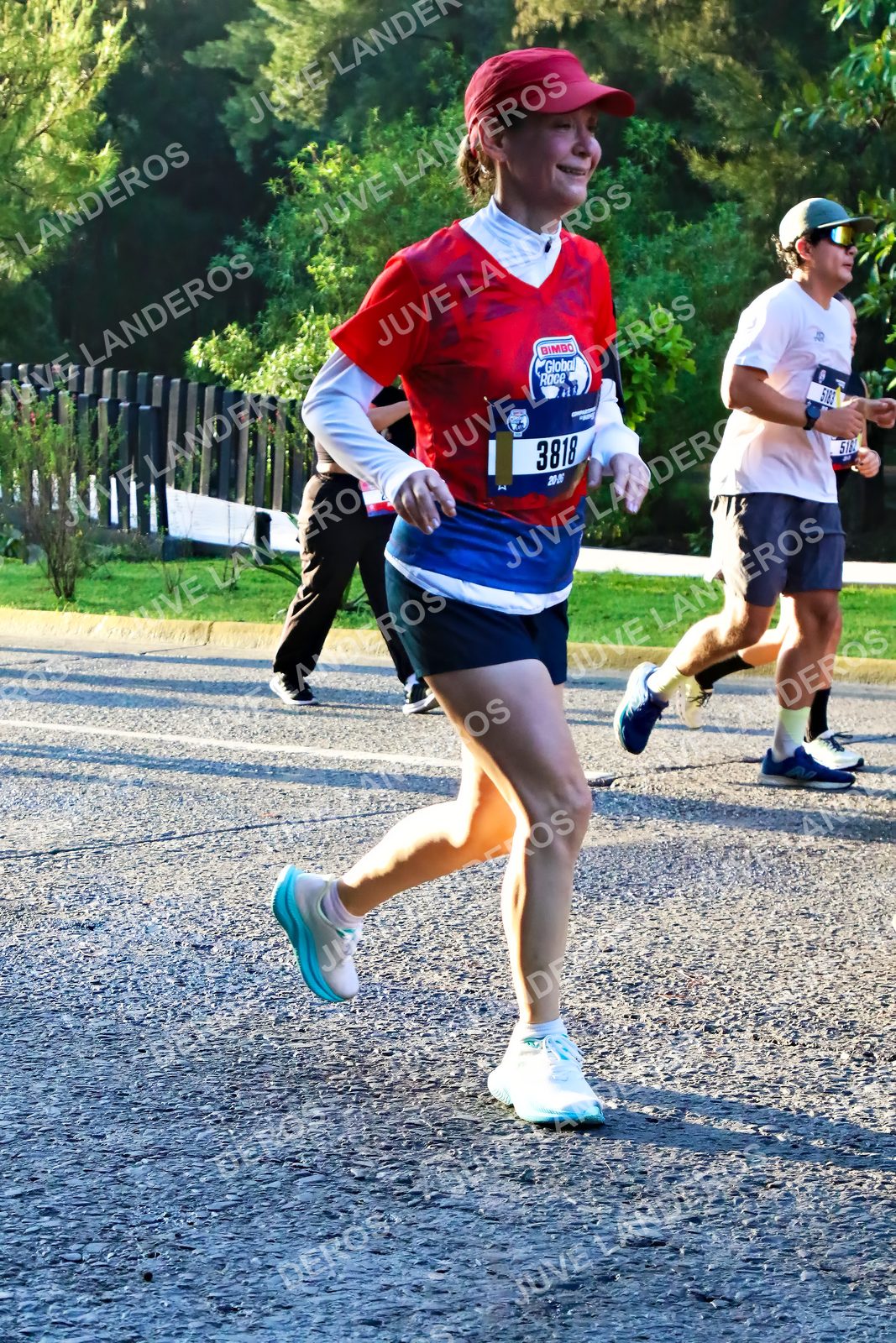 Foto de la CARRERA BIMBO GLOBAL RACE GUADALAJARA en Centro Comercial Andares, Blvd. Puerta de Hierro 4965, Zapopan a las 07:26 · dorsal 3818