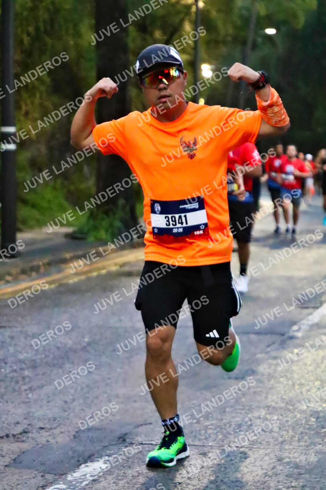 Foto de la CARRERA BIMBO GLOBAL RACE GUADALAJARA en Centro Comercial Andares, Blvd. Puerta de Hierro 4965, Zapopan a las 06:38 · dorsal 3941