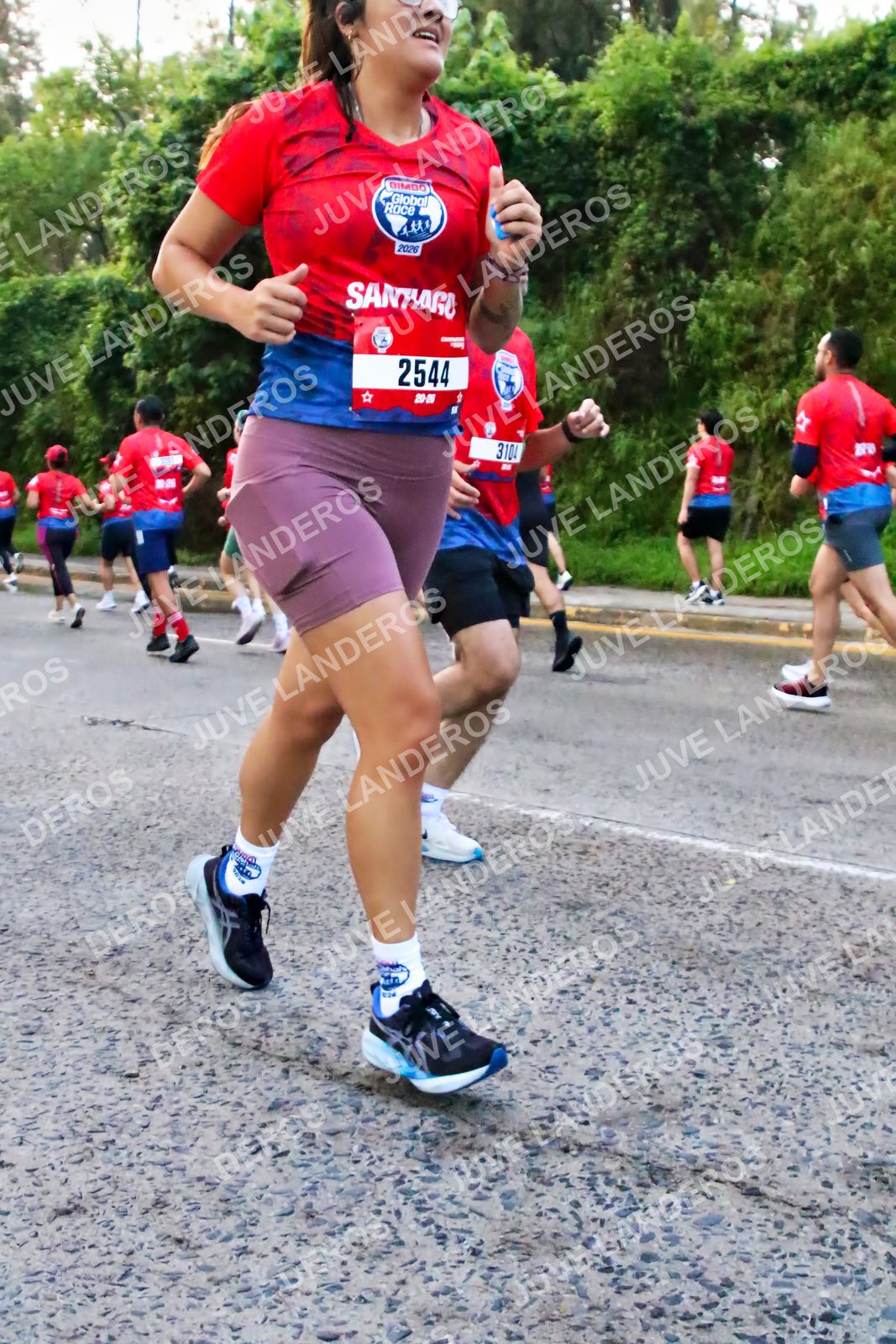 Foto de la CARRERA BIMBO GLOBAL RACE GUADALAJARA en Centro Comercial Andares, Blvd. Puerta de Hierro 4965, Zapopan a las 05:00 · dorsal 2544, 3104
