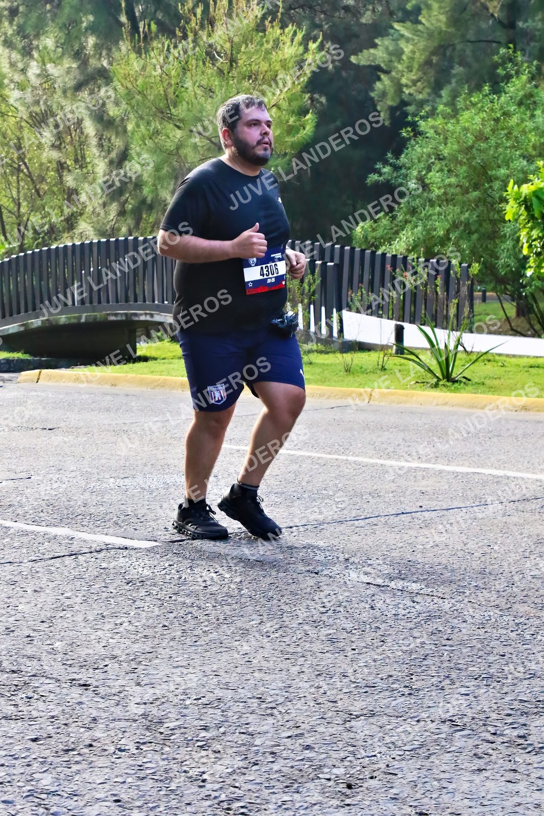 Foto de la CARRERA BIMBO GLOBAL RACE GUADALAJARA en Centro Comercial Andares, Blvd. Puerta de Hierro 4965, Zapopan a las 07:46