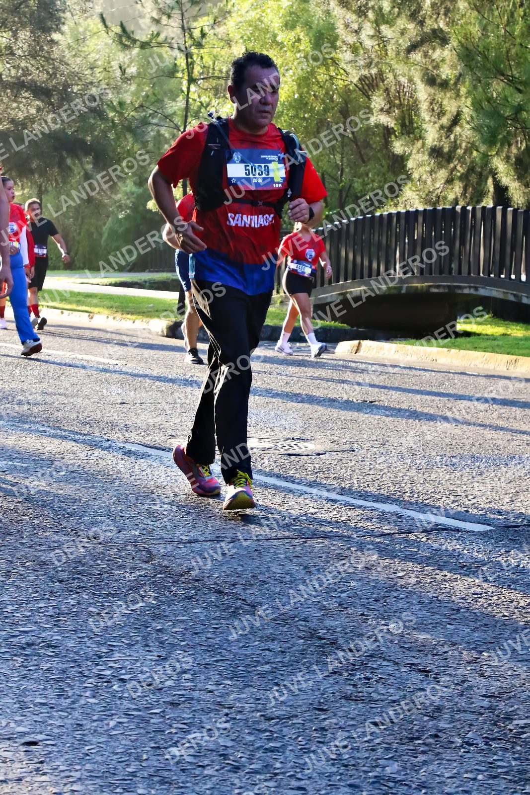 Foto de la CARRERA BIMBO GLOBAL RACE GUADALAJARA en Centro Comercial Andares, Blvd. Puerta de Hierro 4965, Zapopan a las 07:29 · dorsal 5039