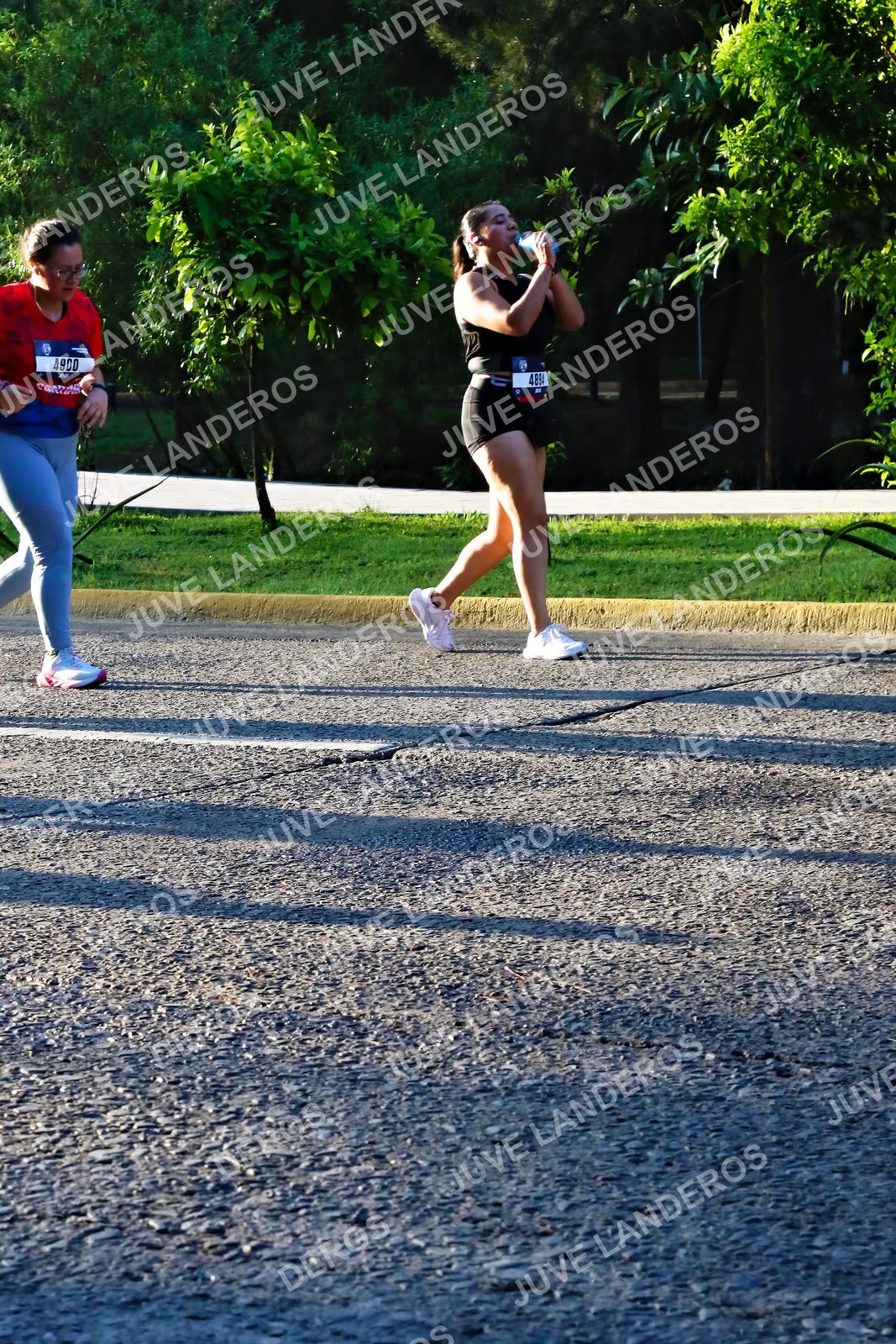 Foto de la CARRERA BIMBO GLOBAL RACE GUADALAJARA en Centro Comercial Andares, Blvd. Puerta de Hierro 4965, Zapopan a las 07:30 · dorsal 4900