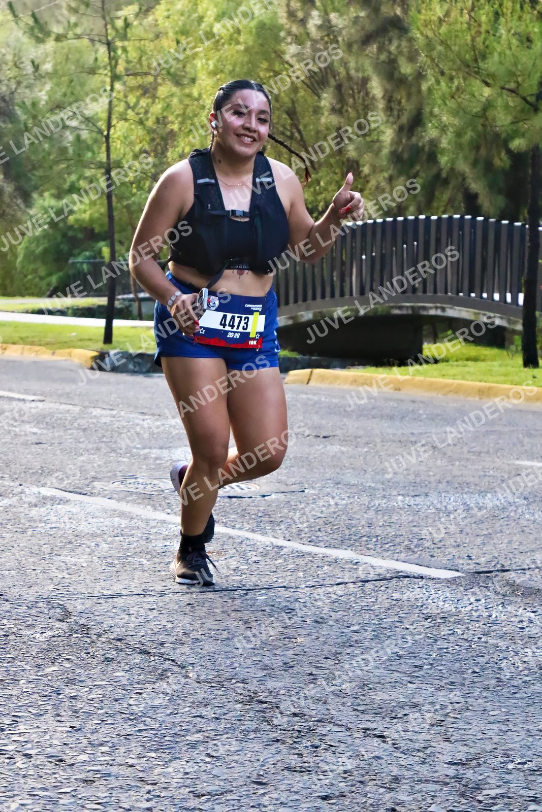 Foto de la CARRERA BIMBO GLOBAL RACE GUADALAJARA en Centro Comercial Andares, Blvd. Puerta de Hierro 4965, Zapopan a las 07:37 · dorsal 4473