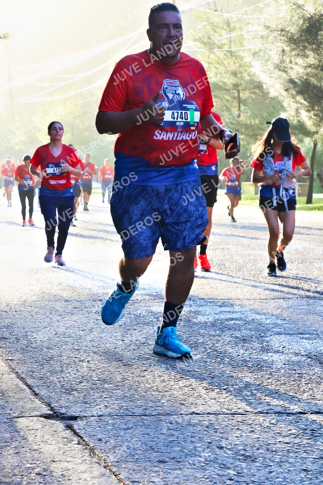 Foto de la CARRERA BIMBO GLOBAL RACE GUADALAJARA en Centro Comercial Andares, Blvd. Puerta de Hierro 4965, Zapopan a las 07:27 · dorsal 4740, 4499
