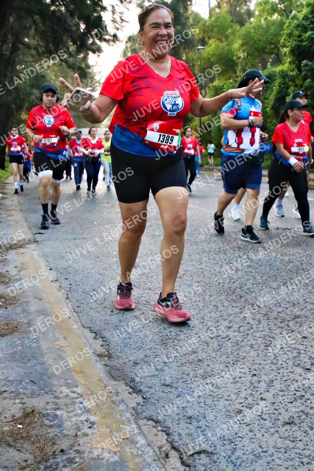 Foto de la CARRERA BIMBO GLOBAL RACE GUADALAJARA en Centro Comercial Andares, Blvd. Puerta de Hierro 4965, Zapopan a las 07:04 · dorsal 1389, 2707, 1804
