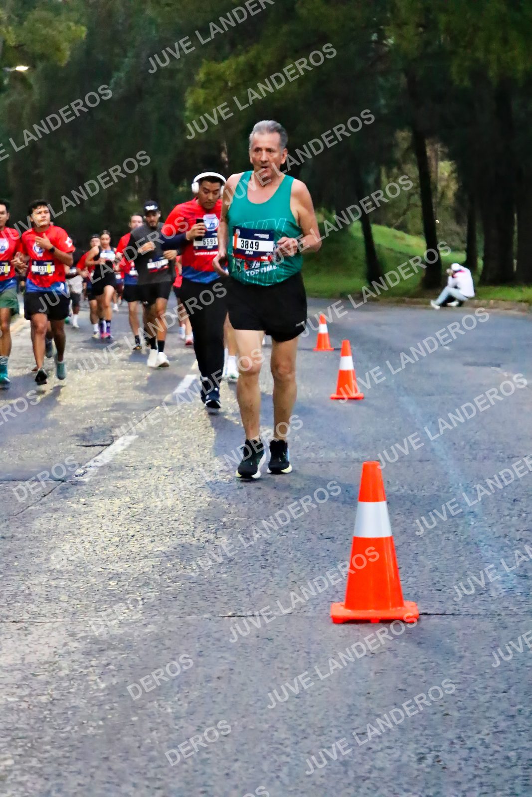 Foto de la CARRERA BIMBO GLOBAL RACE GUADALAJARA en Centro Comercial Andares, Blvd. Puerta de Hierro 4965, Zapopan a las 06:39 · dorsal 3849, 5595