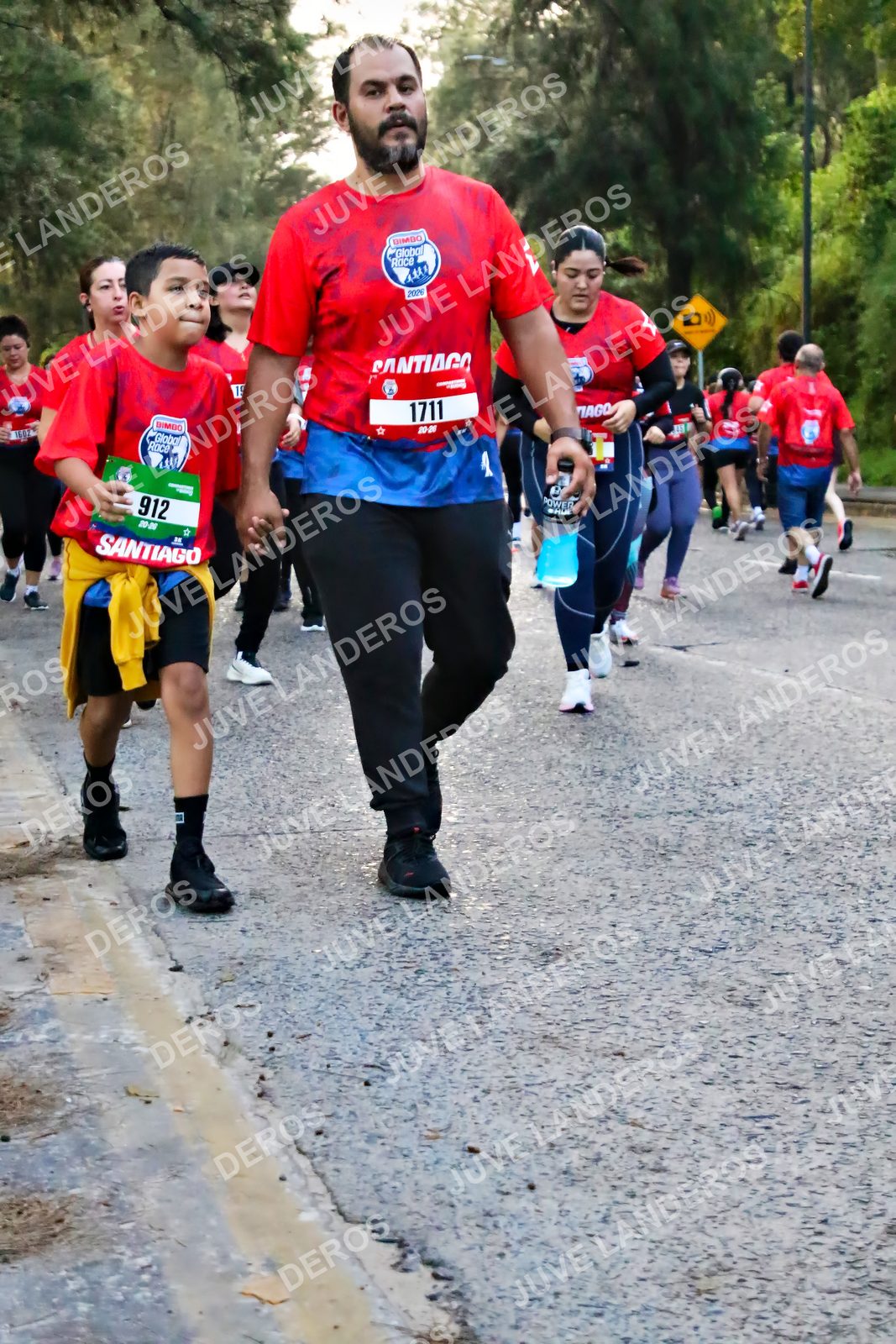 Foto de la CARRERA BIMBO GLOBAL RACE GUADALAJARA en Centro Comercial Andares, Blvd. Puerta de Hierro 4965, Zapopan a las 07:01 · dorsal 912, 1711